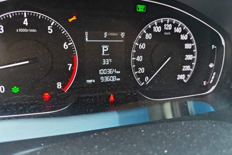 Used Honda Accord 2018 260TURBO Elite Edition China VI Odometer Close Up