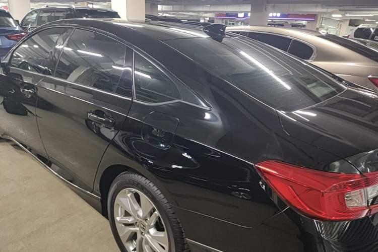 Used Honda Accord 2018 260TURBO Elite Edition China VI Rear Left 45 Deg