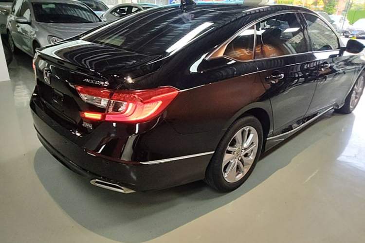 Used Honda Accord 2018 260TURBO Luxury Edition China VI Rear Right 45 Deg