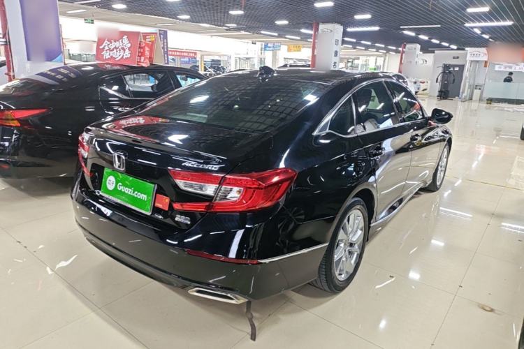 Used Honda Accord 2018 260TURBO Elite Edition China VI Rear Right 45 Deg