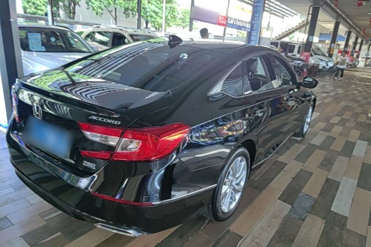 Used Honda Accord 2018 260TURBO Elite Edition China VI Rear Right 45 Deg