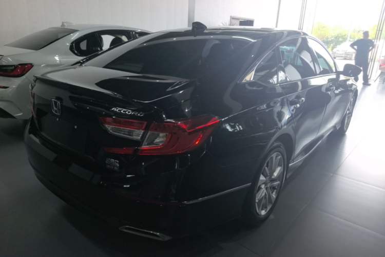 Used Honda Accord 2018 260TURBO Elite Edition China V Rear Right 45 Deg