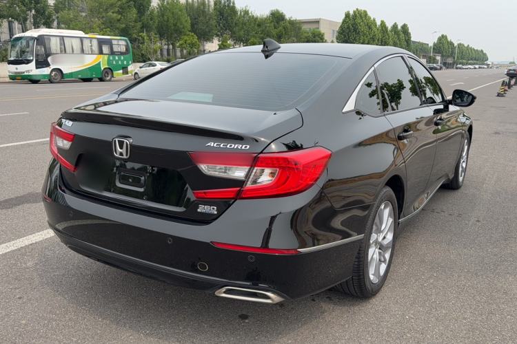 Used Honda Accord 2018 260TURBO Luxury Edition China VI Rear Right 45 Deg