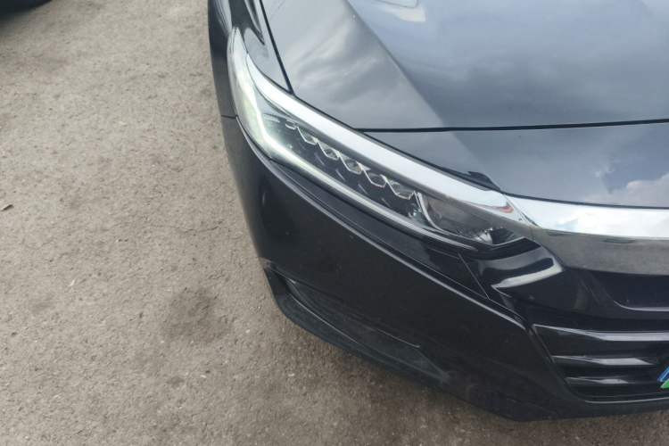 Used Honda Accord 2018 260TURBO Elite Edition China V Right Front Headlight