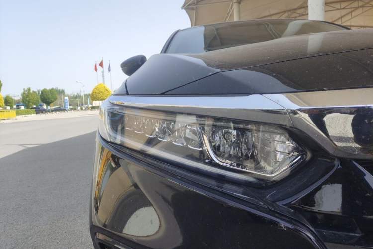 Used Honda Accord 2018 260TURBO Elite Edition China VI Right Front Headlight