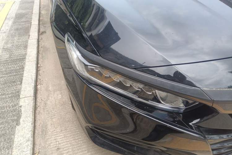 Used Honda Accord 2018 260TURBO Elite Edition China V Right Front Headlight