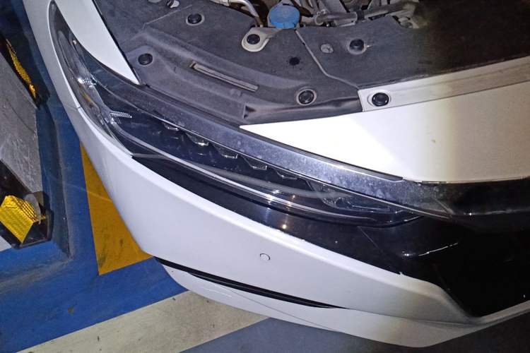 Used Honda Accord 2018 260TURBO Elite Edition China VI Right Front Headlight