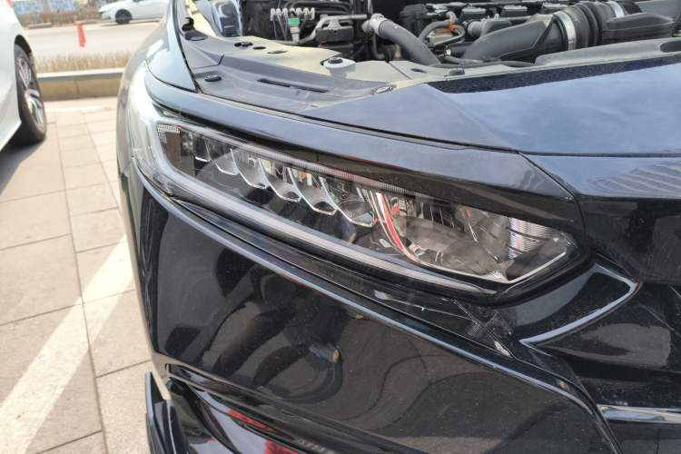 Used Honda Accord 2018 260TURBO Elite Edition China VI Right Front Headlight
