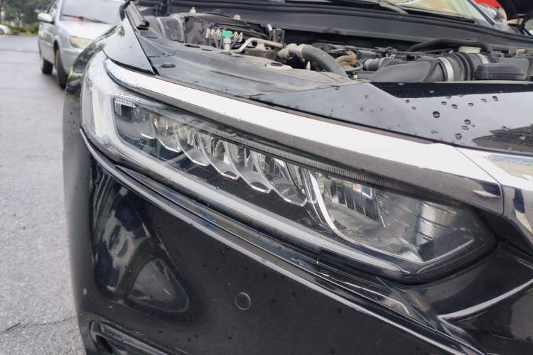 Used Honda Accord 2018 260TURBO Luxury Edition China V Emission Standard Right Front Headlight