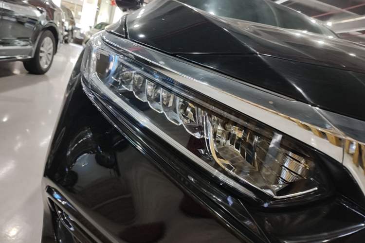 Used Honda Accord 2018 260TURBO Elite Edition China VI Right Front Headlight