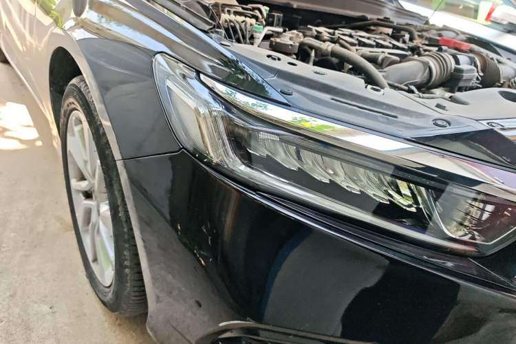 Used Honda Accord 2018 260TURBO Elite Edition China VI Right Front Headlight