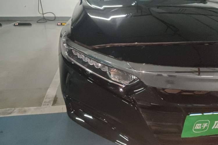 Used Honda Accord 2018 260TURBO Elite Edition China VI Right Front Headlight