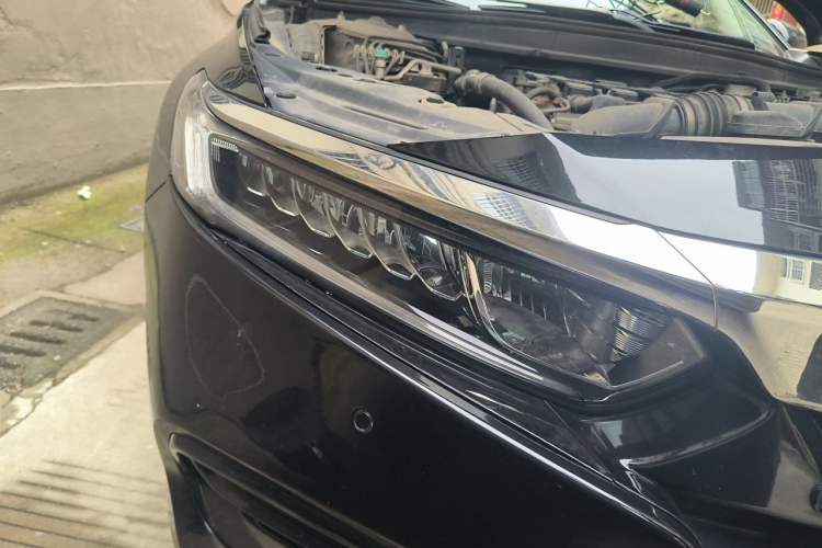 Used Honda Accord 2018 260TURBO Luxury Edition China VI Right Front Headlight