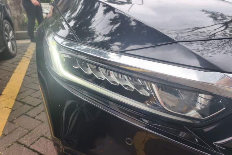 Used Honda Accord 2018 260TURBO Luxury Edition China V Emission Standard Right Front Headlight