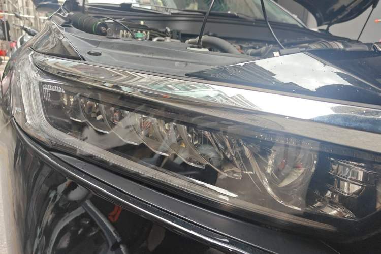 Used Honda Accord 2018 260TURBO Luxury Edition China VI Right Front Headlight