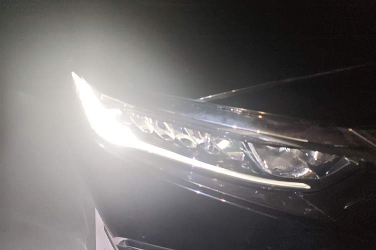 Used Honda Accord 2018 260TURBO Elite Edition China VI Right Front Headlight