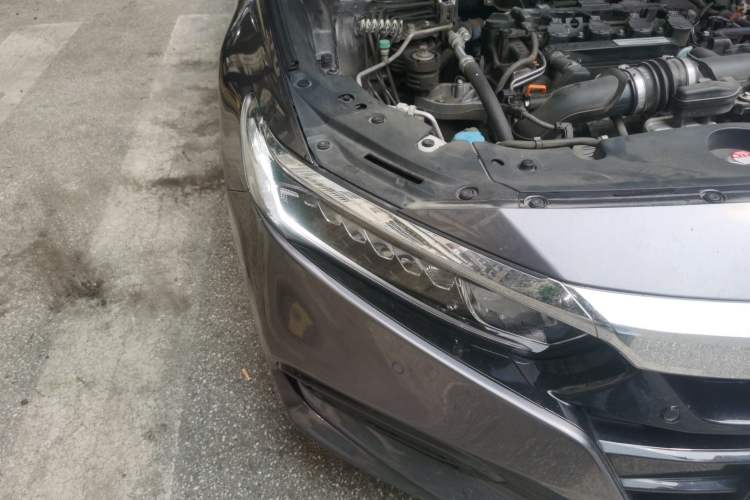 Used Honda Accord 2018 260TURBO Luxury Edition China VI Right Front Headlight