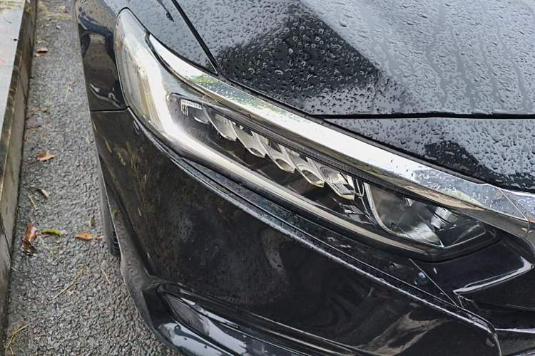 Used Honda Accord 2018 260TURBO Elite Edition China VI Right Front Headlight