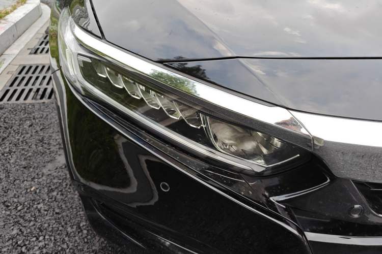 Used Honda Accord 2018 260TURBO Luxury Edition China V Emission Standard Right Front Headlight