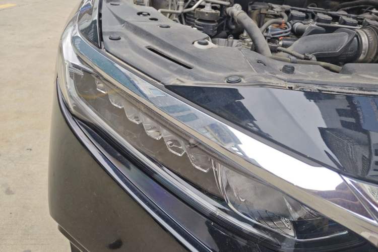 Used Honda Accord 2018 260TURBO Elite Edition China VI Right Front Headlight