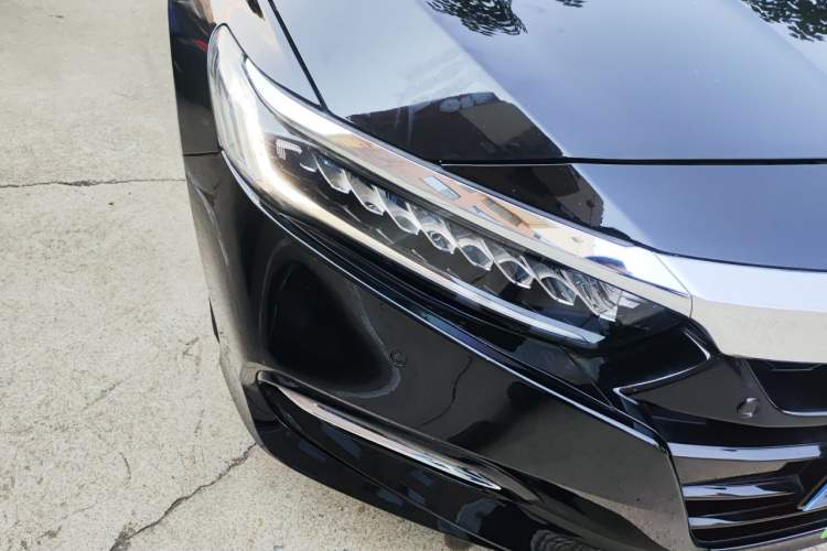 Used Honda Accord 2018 Rui·Hybrid 2.0L Rui Zhi Edition China VI Right Front Headlight