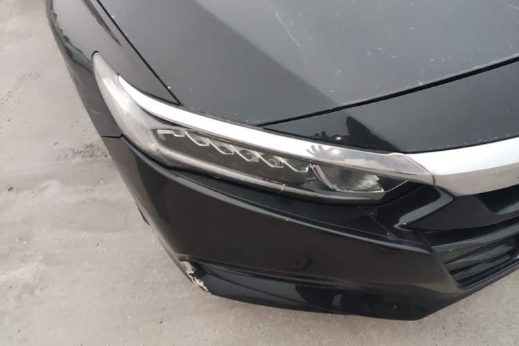 Used Honda Accord 2018 260TURBO Elite Edition China V Right Front Headlight