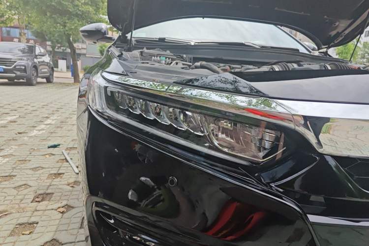 Used Honda Accord 2018 260TURBO Elite Edition China VI Right Front Headlight