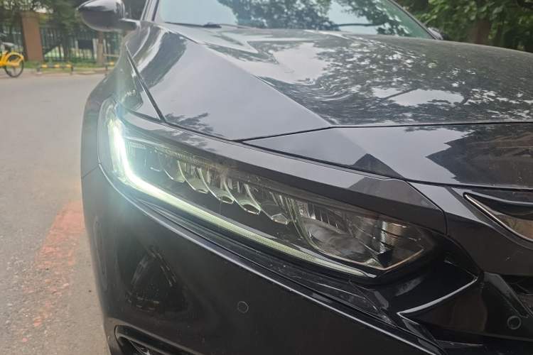 Used Honda Accord 2018 230TURBO Comfort Version National V Right Front Headlight