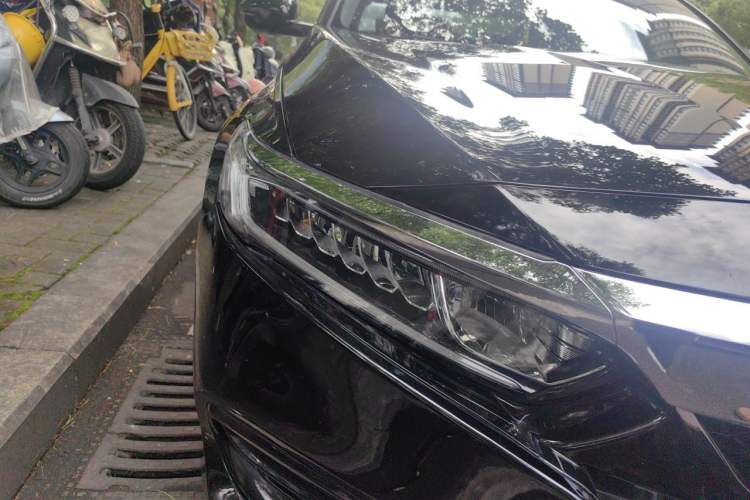 Used Honda Accord 2018 260TURBO Elite Edition China V Right Front Headlight