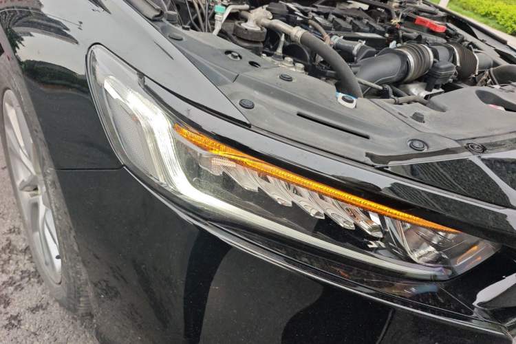 Used Honda Accord 2018 260TURBO Elite Edition China VI Right Front Headlight