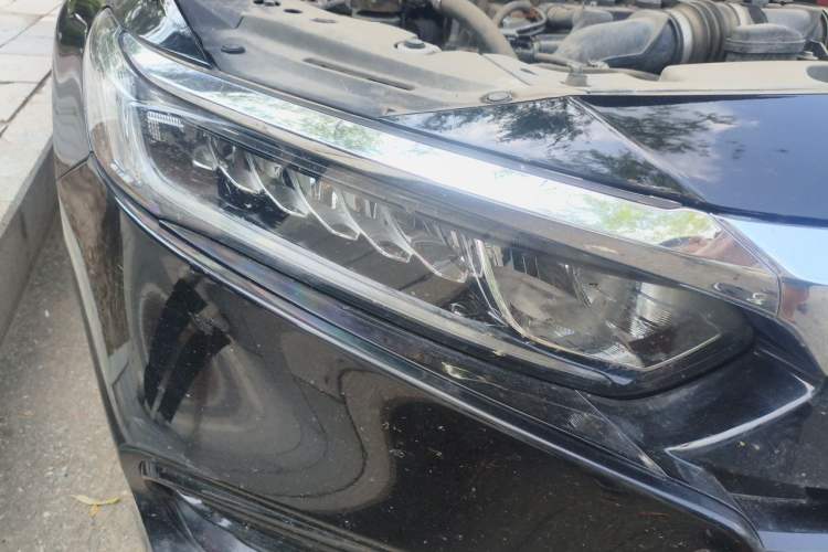 Used Honda Accord 2018 260TURBO Elite Edition China VI Right Front Headlight