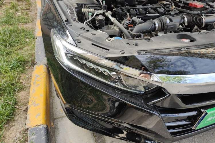 Used Honda Accord 2018 260TURBO Elite Edition China VI Right Front Headlight