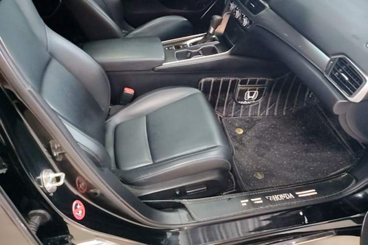 Used Honda Accord 2018 260TURBO Luxury Edition China VI Right Front Seat