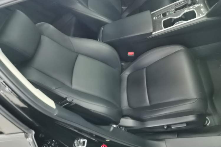 Used Honda Accord 2018 260TURBO Luxury Edition China VI Right Front Seat