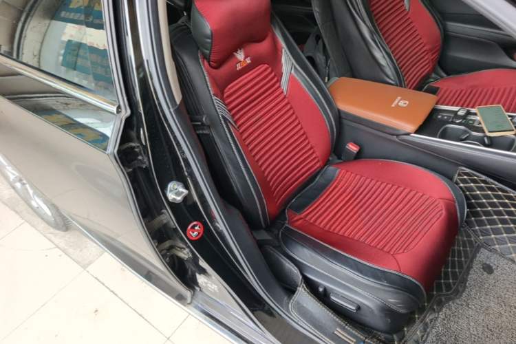 Used Honda Accord 2018 260TURBO Luxury Edition China VI Right Front Seat