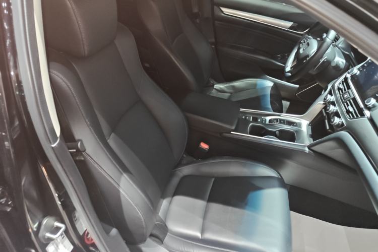 Used Honda Accord 2018 Rui·Hybrid 2.0L Rui Zhi Edition China VI Right Front Seat