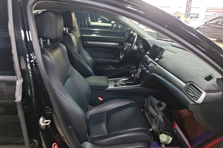 Used Honda Accord 2018 260TURBO Elite Edition China VI Right Front Seat