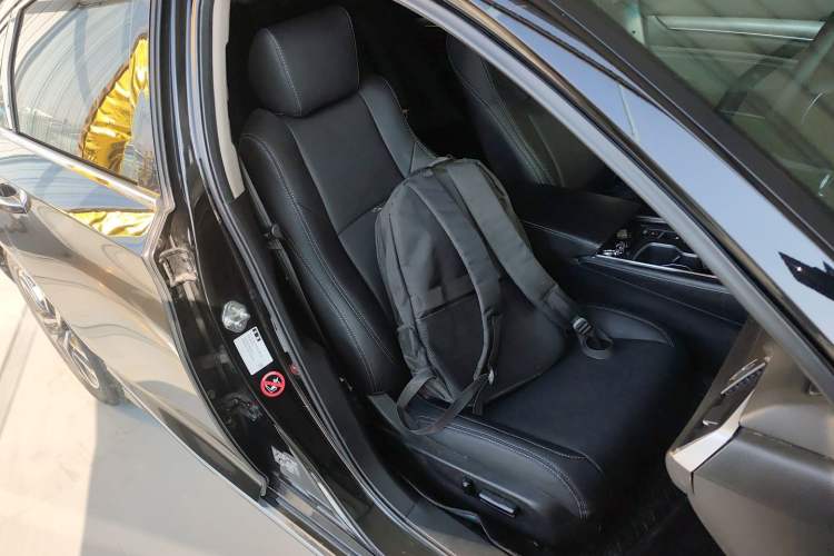 Used Honda Accord 2018 Rui·Hybrid 2.0L Rui Ku Edition China VI Right Front Seat
