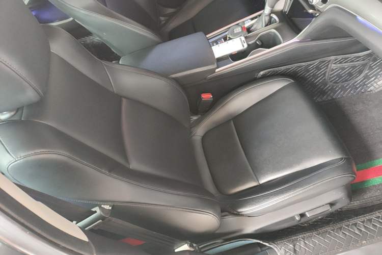 Used Honda Accord 2018 260TURBO Elite Edition China VI Right Front Seat