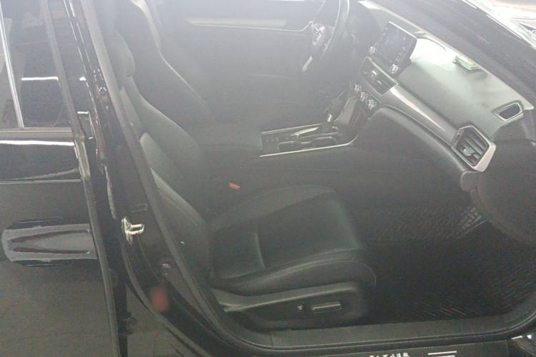 Used Honda Accord 2018 260TURBO Elite Edition China VI Right Front Seat