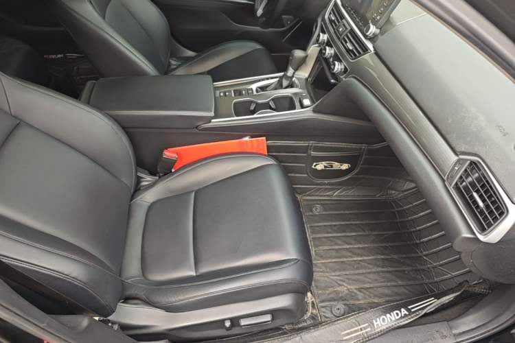 Used Honda Accord 2018 260TURBO Elite Edition China VI Right Front Seat