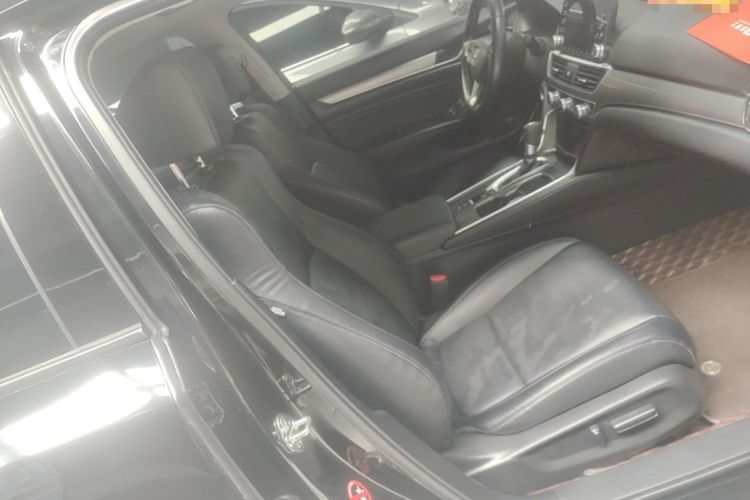 Used Honda Accord 2018 260TURBO Elite Edition China VI Right Front Seat