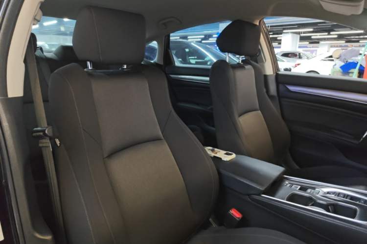 Used Honda Accord 2018 Rui·Hybrid 2.0L Rui Ku Edition China VI Right Front Seat