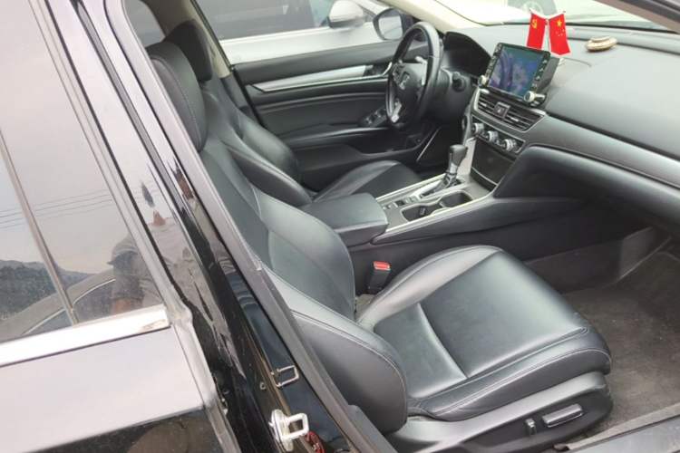 Used Honda Accord 2018 260TURBO Elite Edition China VI Right Front Seat