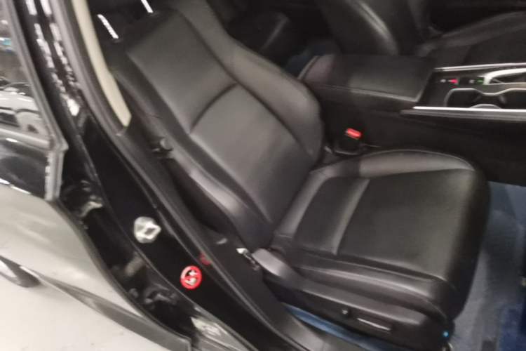Used Honda Accord 2018 260TURBO Elite Edition China VI Right Front Seat