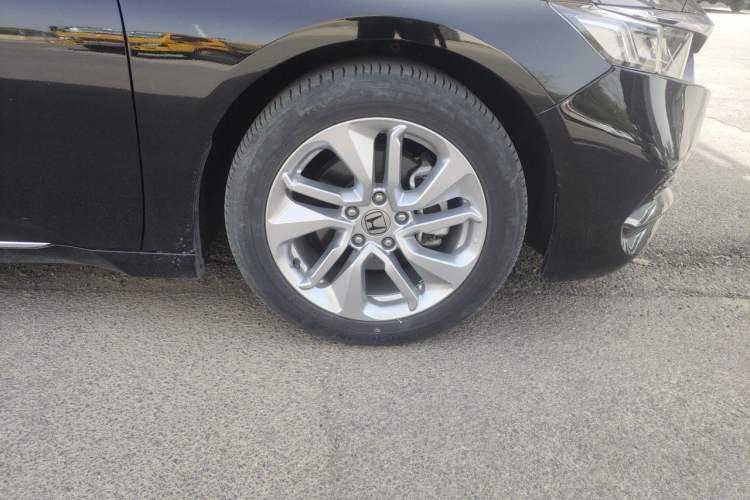 Used Honda Accord 2018 260TURBO Elite Edition China VI Right Front Wheel Hub