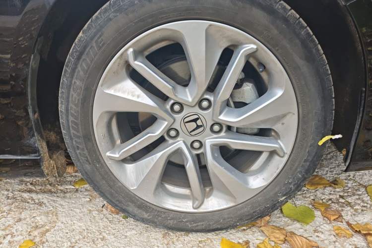 Used Honda Accord 2018 260TURBO Elite Edition China VI Right Front Wheel Hub