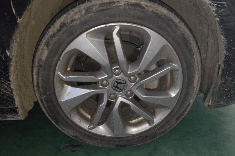 Used Honda Accord 2018 260TURBO Elite Edition China VI Right Front Wheel Hub