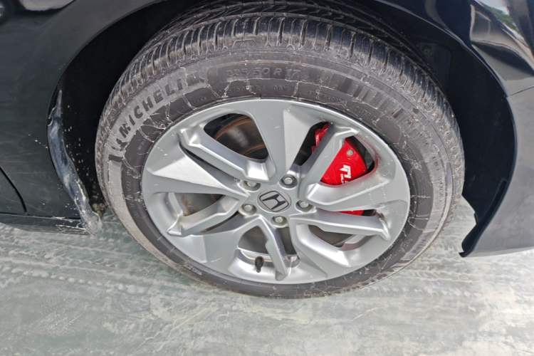 Used Honda Accord 2018 260TURBO Luxury Edition China VI Right Front Wheel Hub