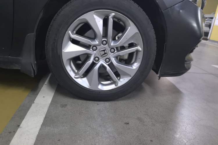 Used Honda Accord 2018 260TURBO Luxury Edition China VI Right Front Wheel Hub